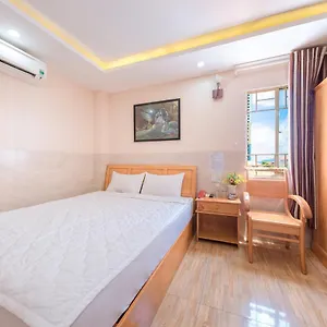 2* Hotel Minh Cat
